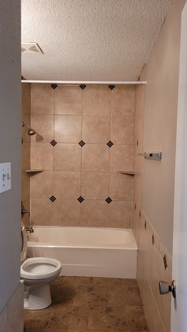 Austin Apartment: 8804 Schick Rd