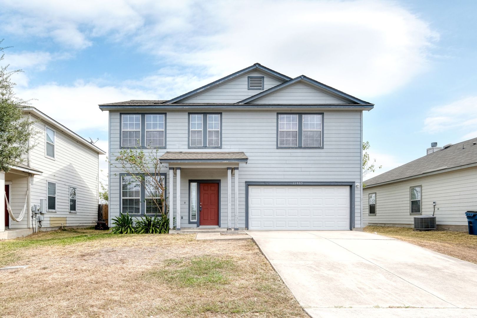 Manor House: 11905 Bastrop Street
