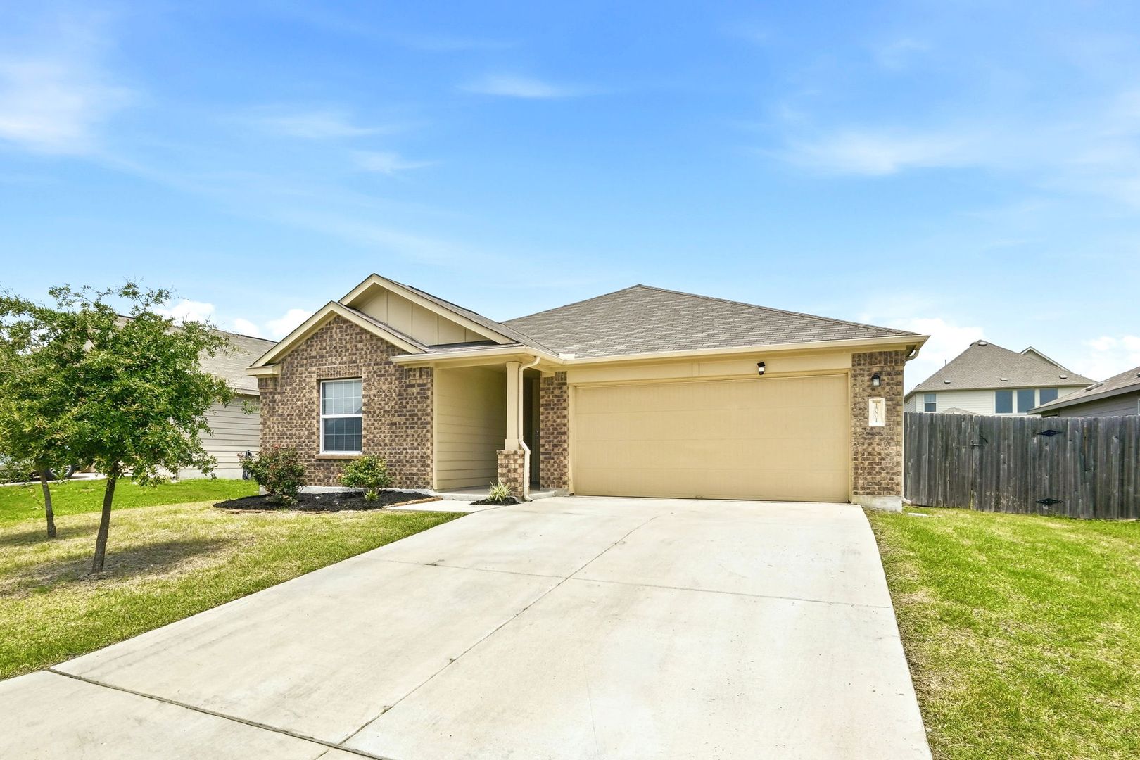 Hutto House: 1001 Bluejack Way