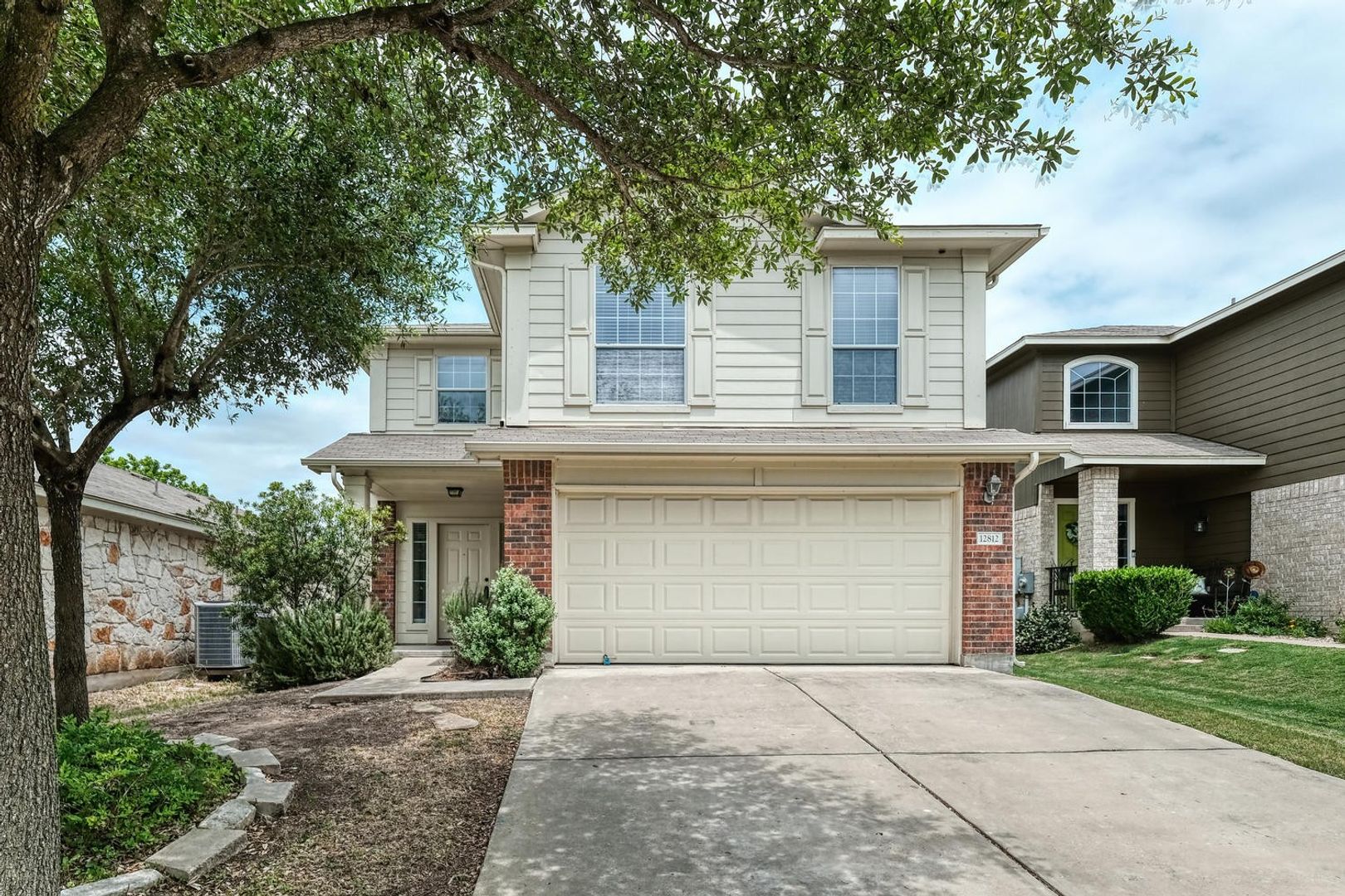 Manor House: 12812 Thomas Jefferson Street
