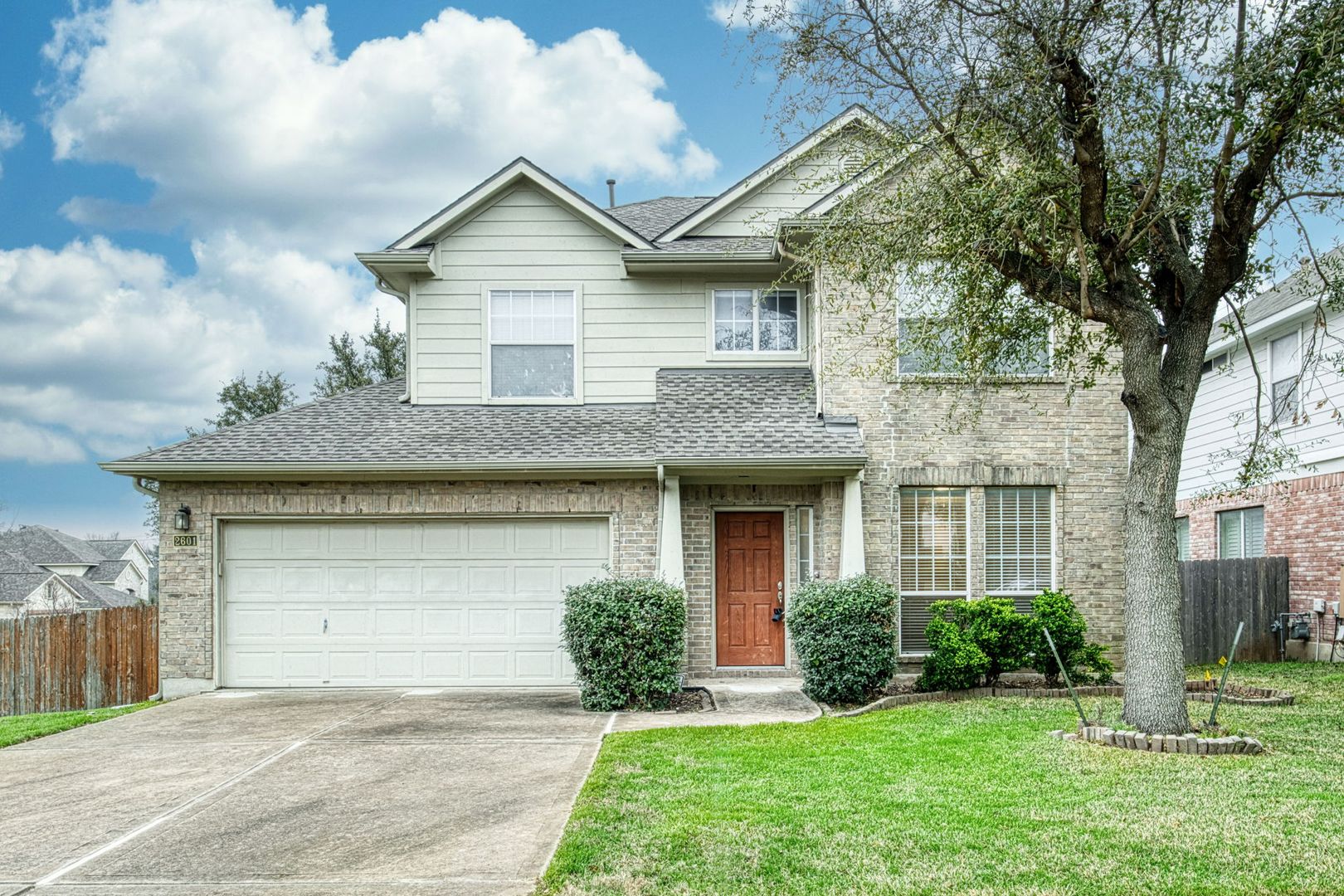 Austin House: 2601 Century Park Blvd