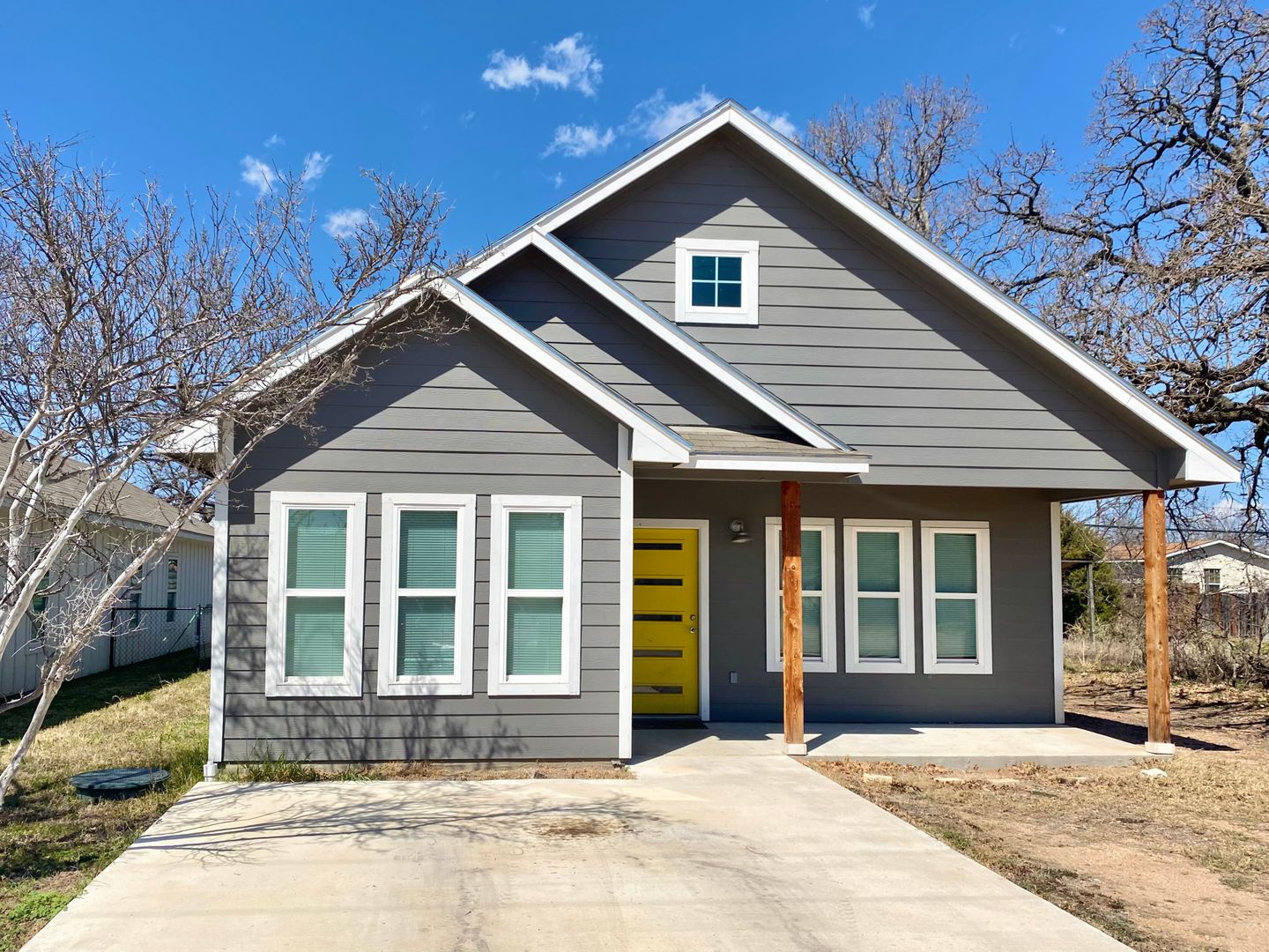 Kingsland House: 1527 Geronimo Trl