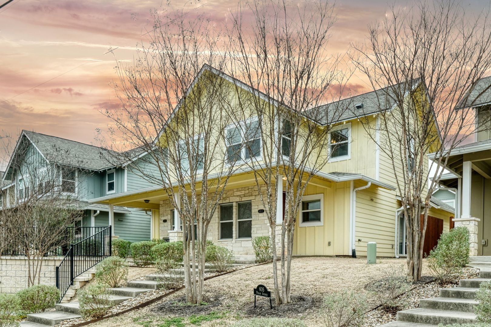 Round Rock Apartment: 607 Pecan Ave.