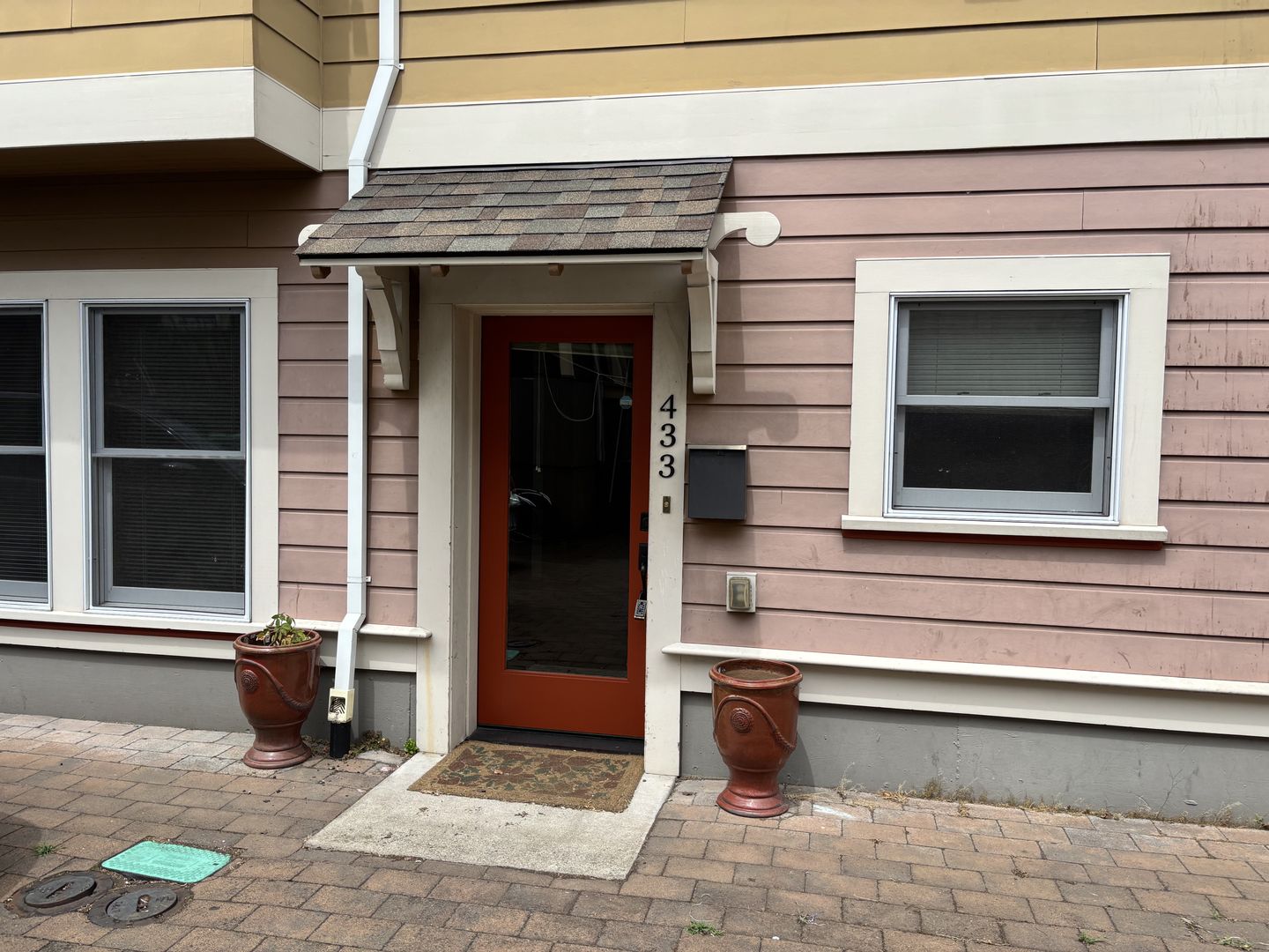 Portland Apartment: 431-437 NE Thompson St.
