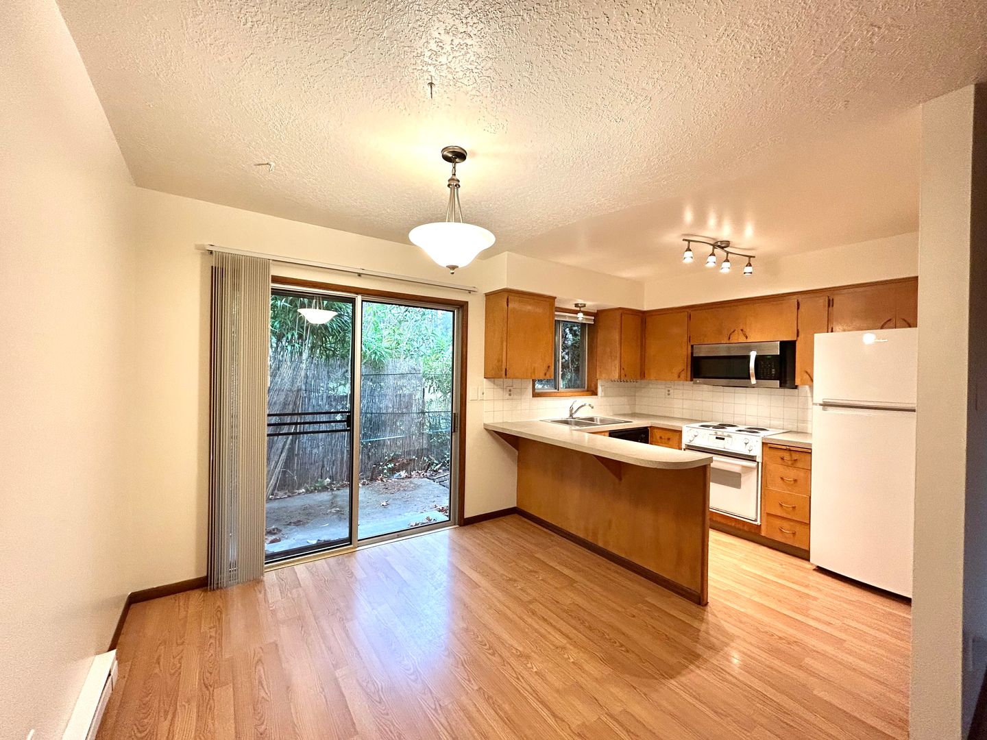 Portland Apartment: 10945 SW Butner Road