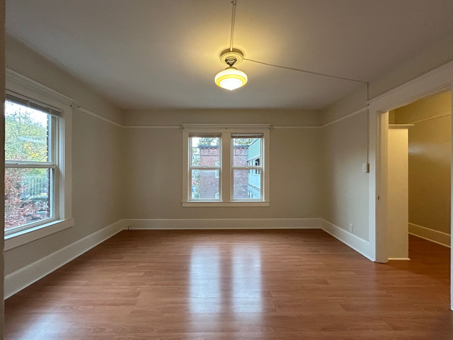 Portland Apartment: 1830 NW 24th Place