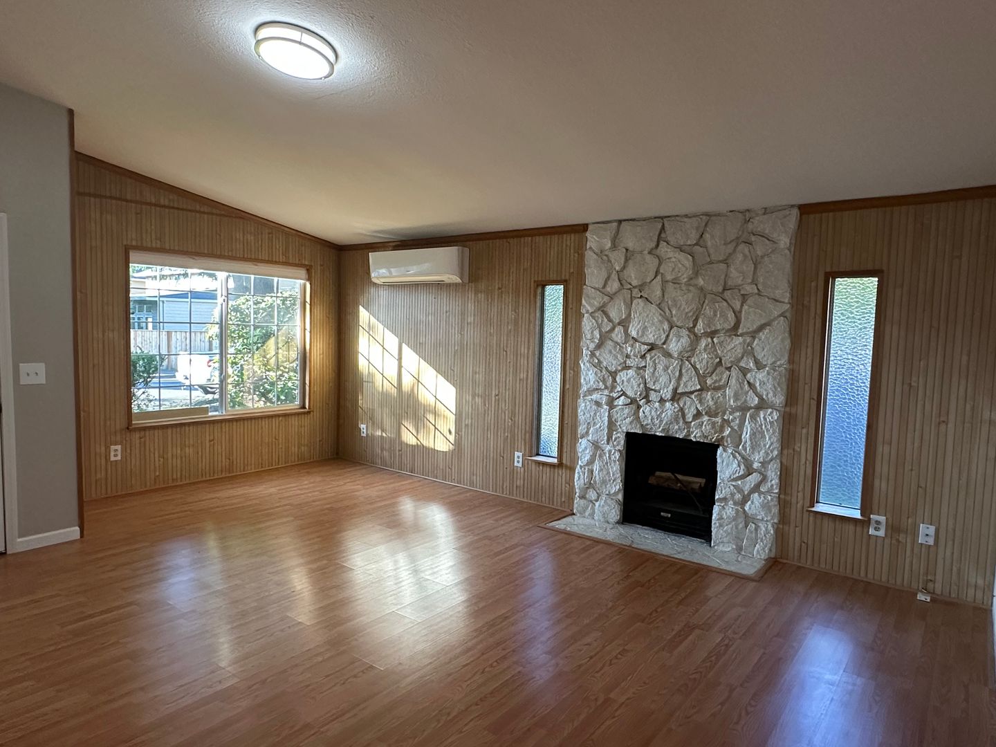 Beaverton House: 398 NW 183rd Ave