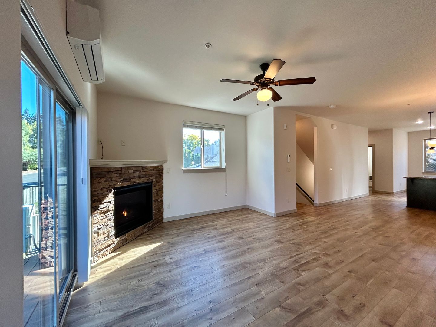 Sherwood Apartment: 17167 - 17193 SW Terrapin Dr.