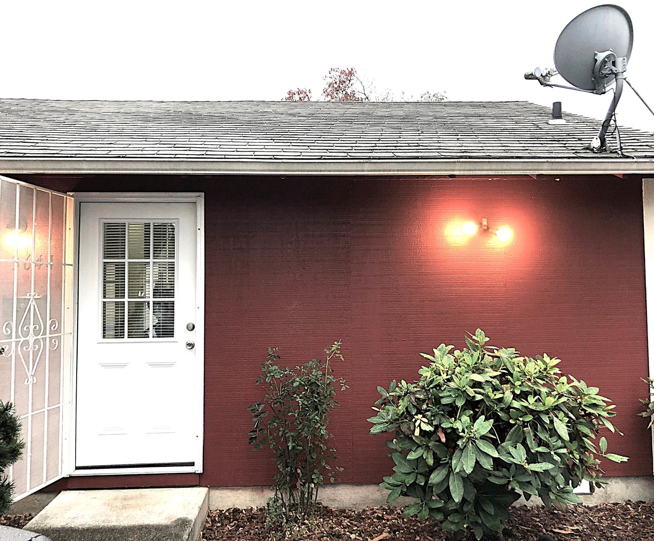 Portland Apartment: 3636-3646 SE 86th Ave.