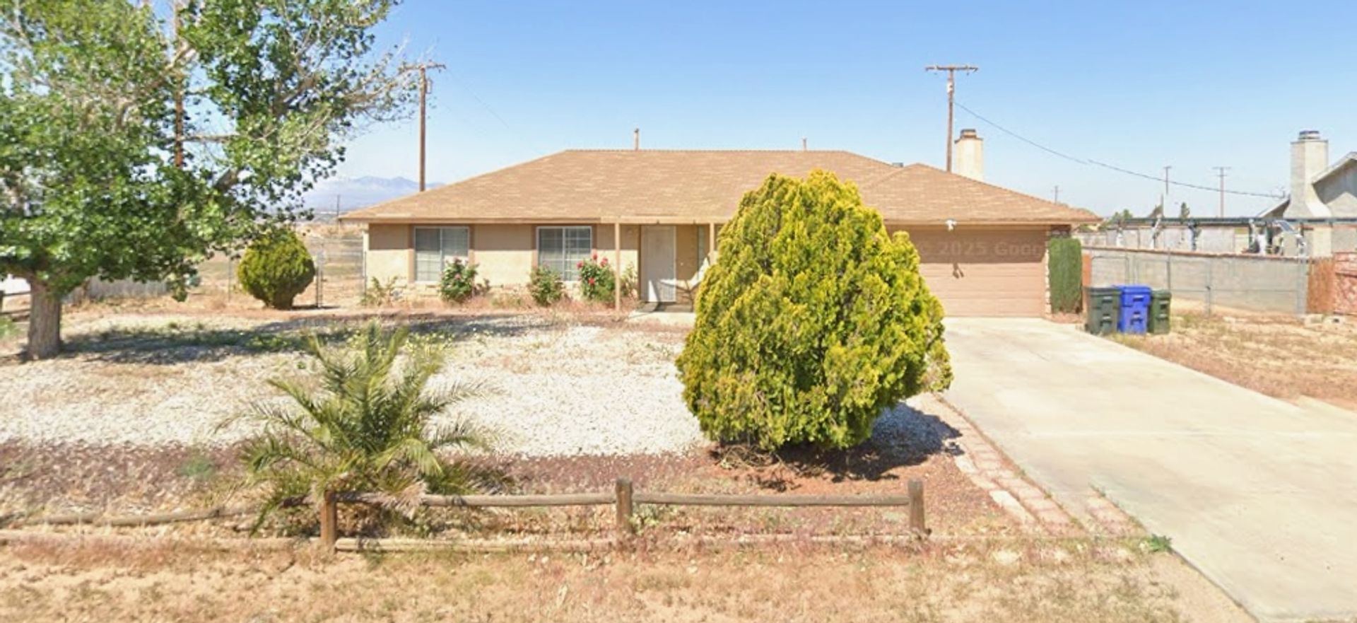 Apple Valley House: 10948 Caribou Ave