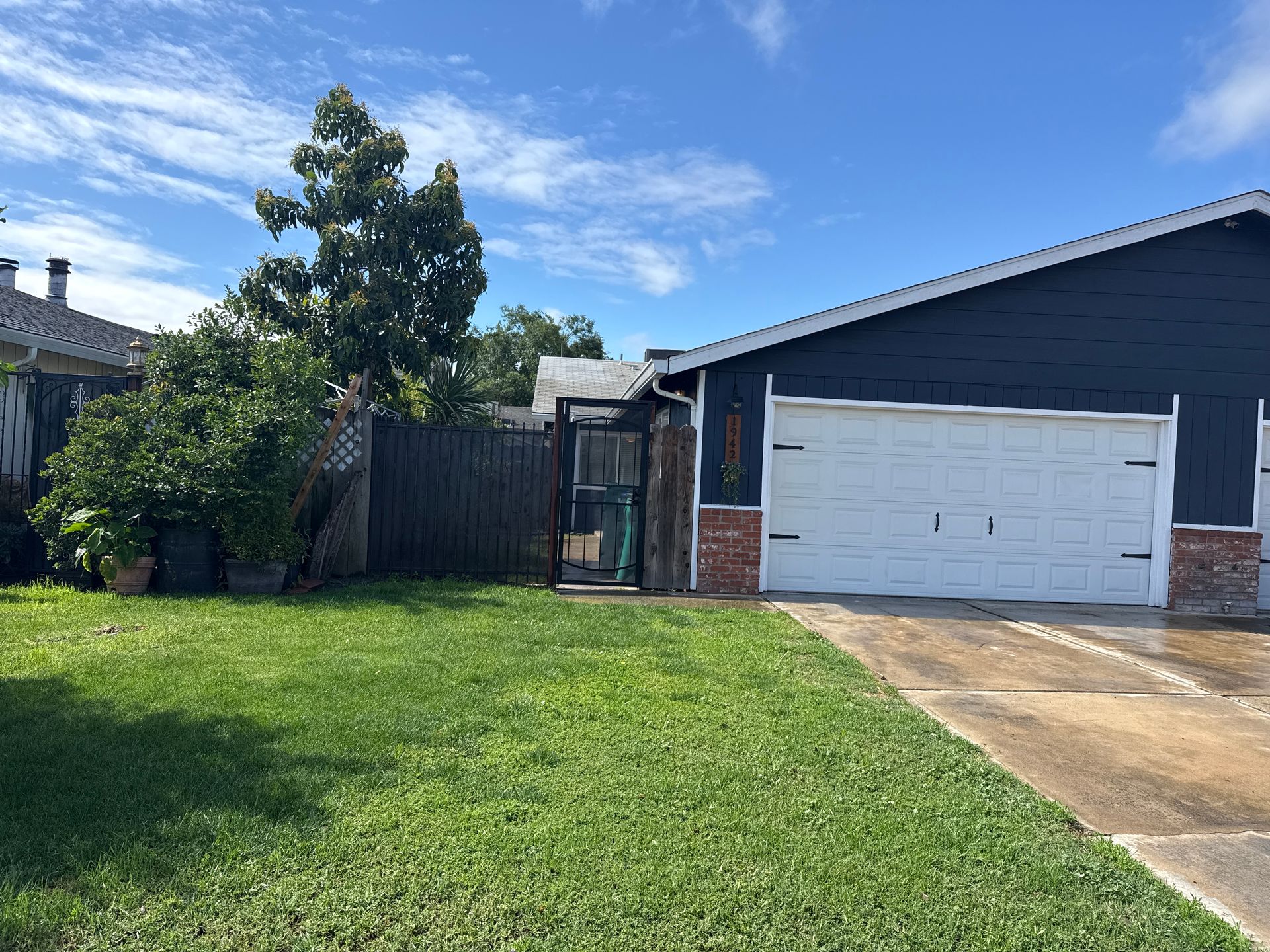 Stockton Multiplex: 1942 Pawnee Way