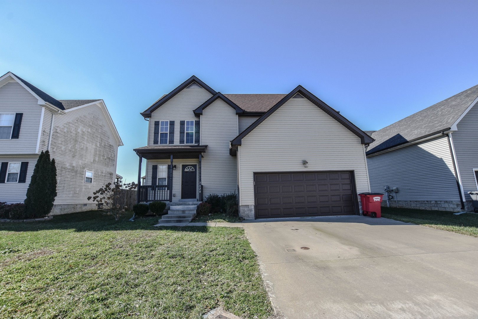 Clarksville House: 3620 Fox Den Lane