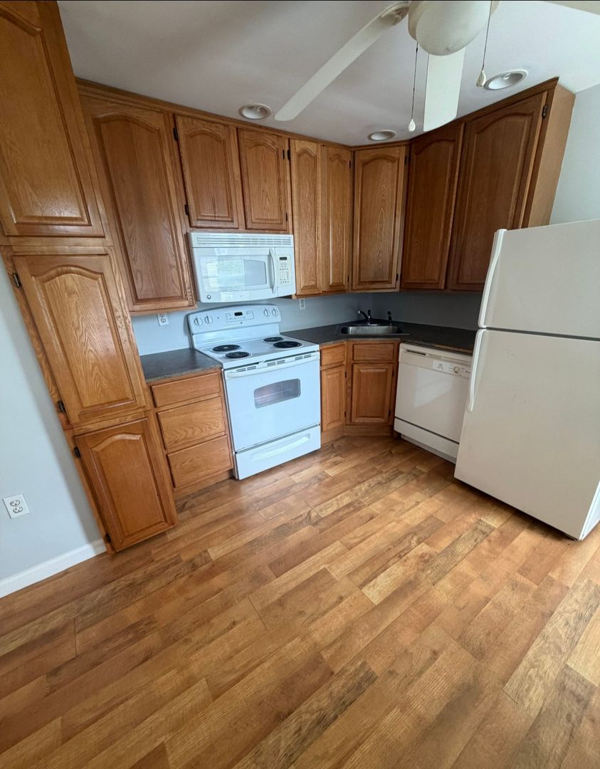 Hellertown Apartment: 31 Kiernan Avenue