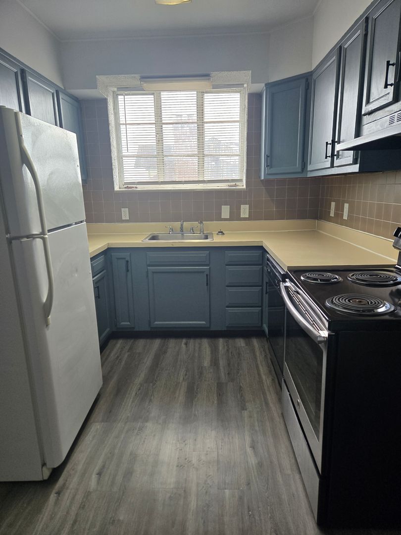 Allentown Apartment: 10 S. West Street