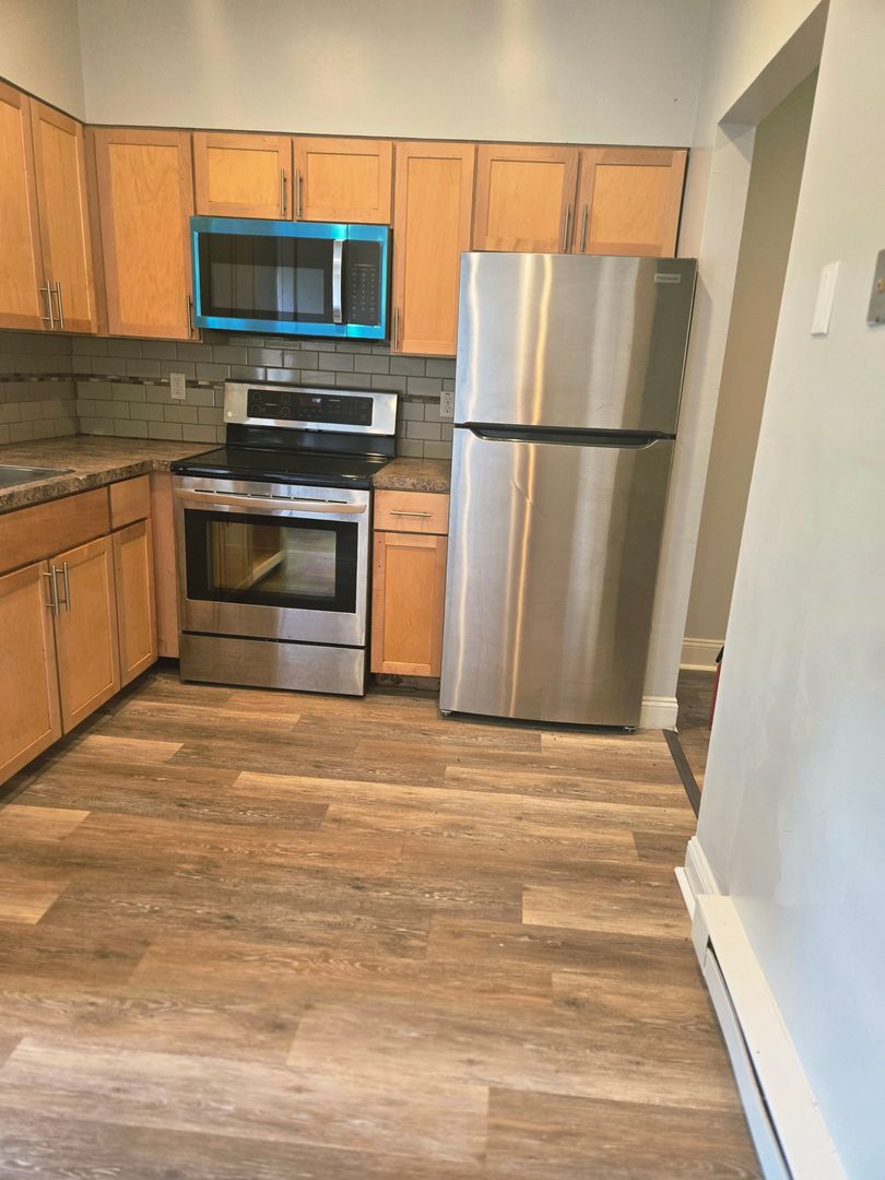 Allentown Apartment: 227 N. 10th Street