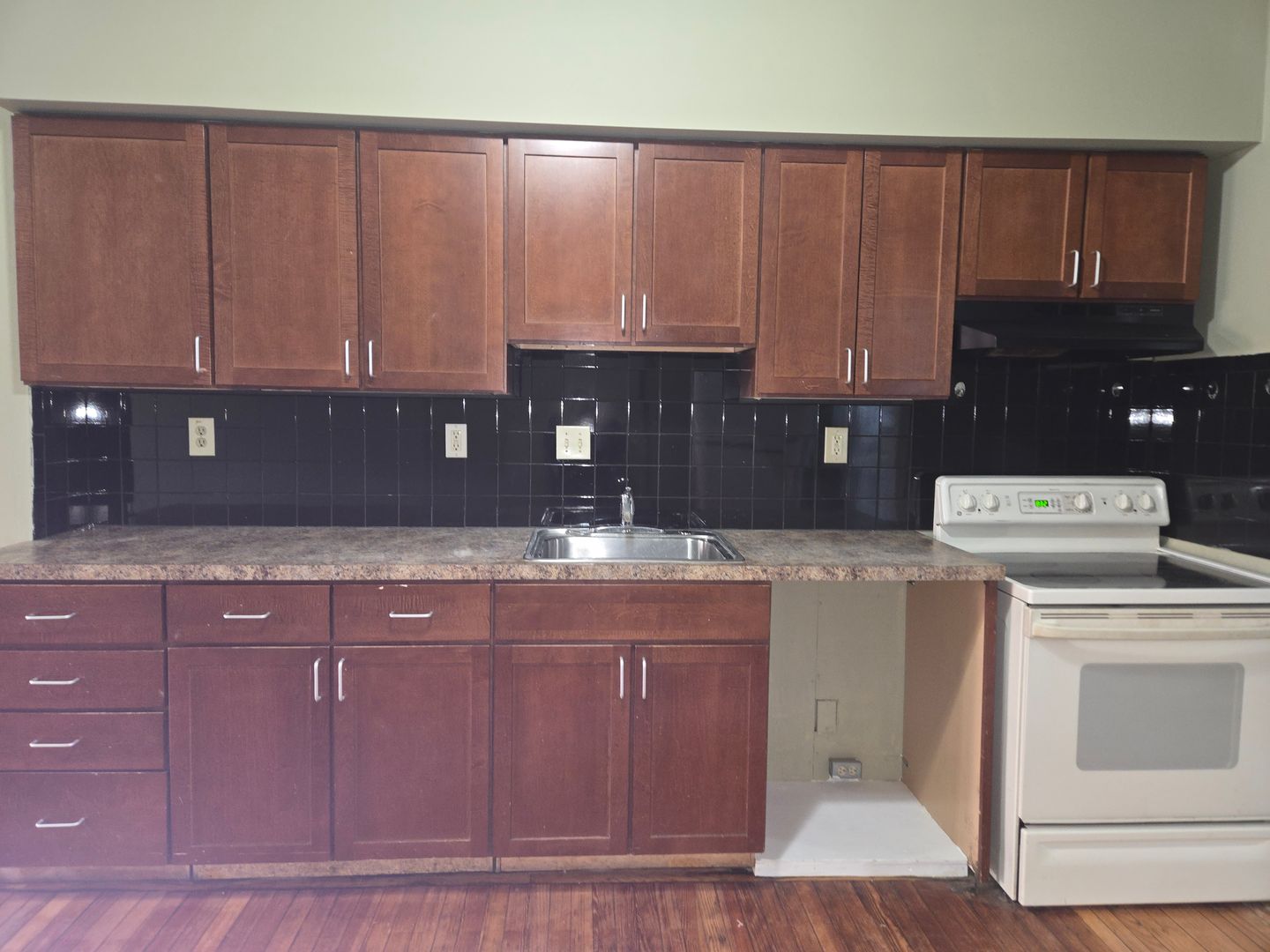 Allentown Apartment: 103 S. Madison Avenue