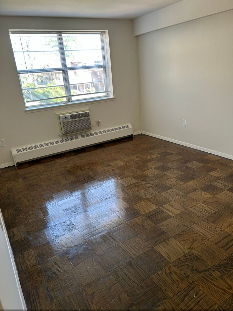 Allentown Apartment: 1500 Hamilton Street