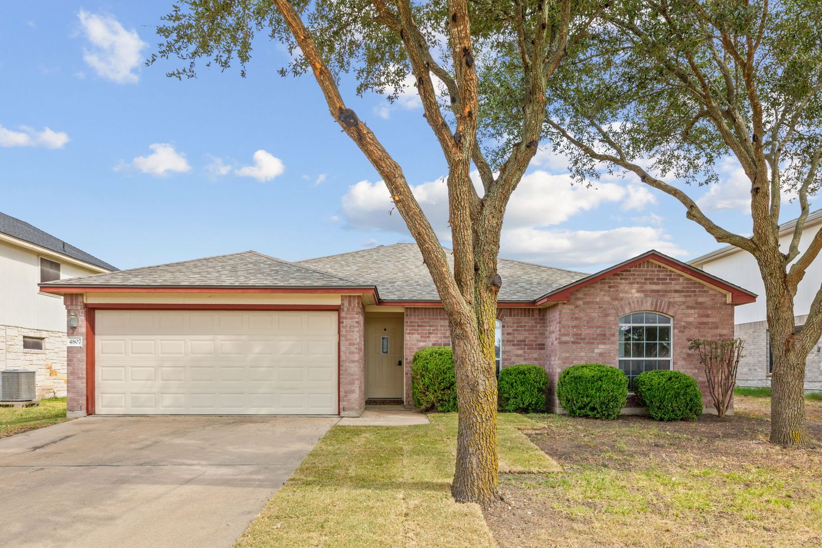 Killeen House: 4807 Golden Gate