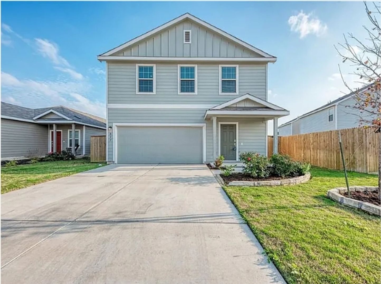 Jarrell House: 817 Circle Way