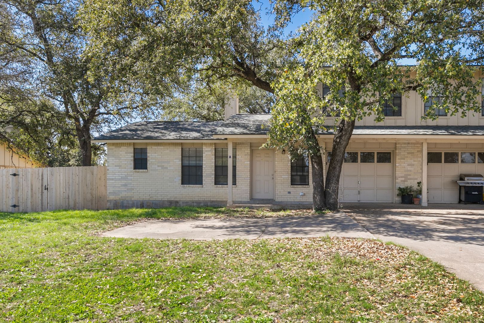 Georgetown Apartment: 3802 Foust Trail