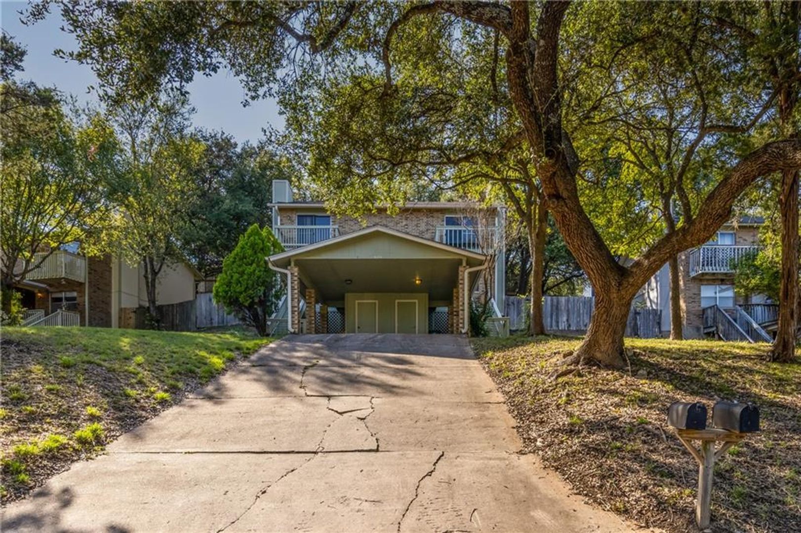 Austin Apartment: 8106 Dunn St
