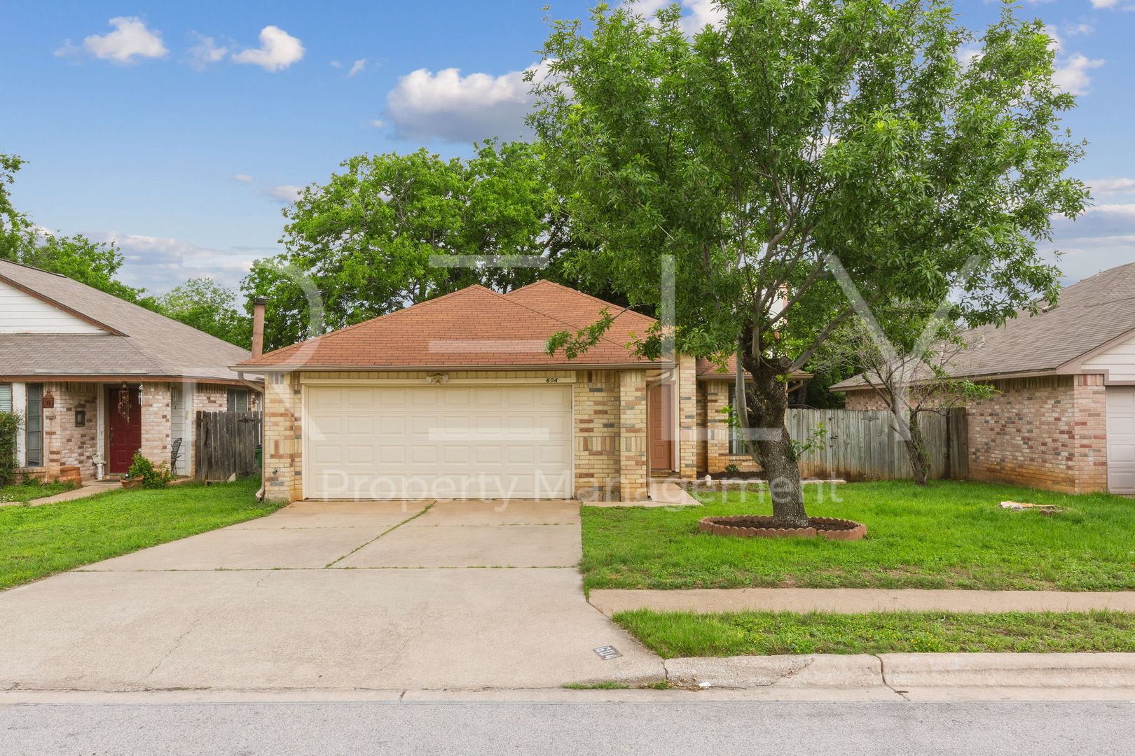 Round Rock House: 604 David Curry Dr