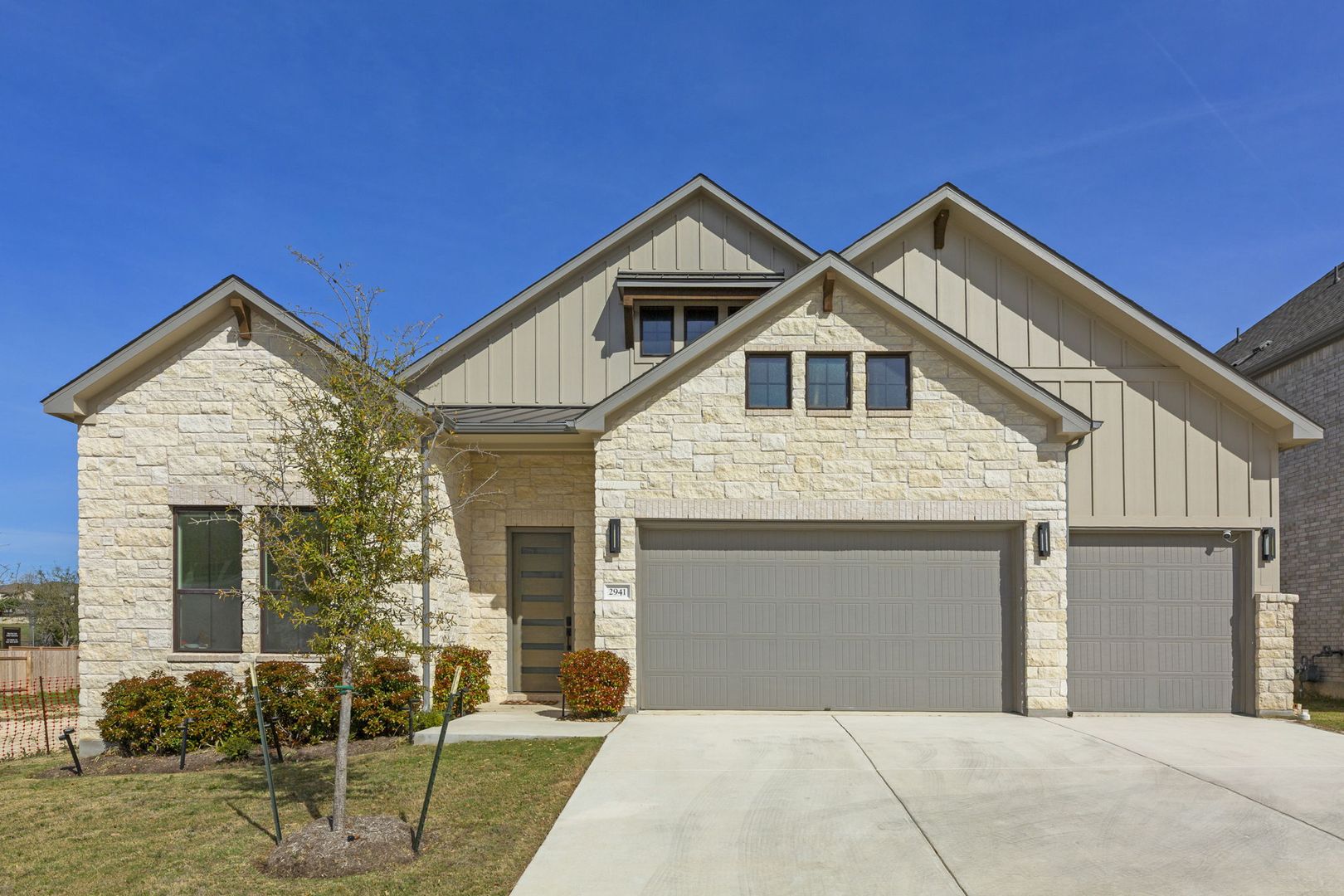 Leander House: 2941 Delaware St Unit 63