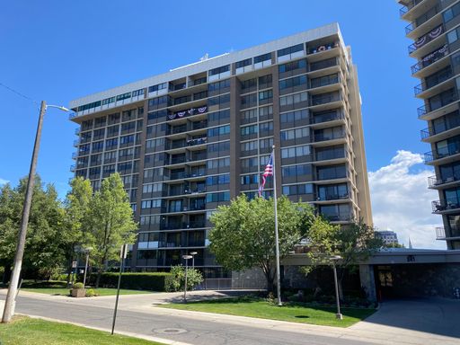 Zion Summit Condominium – photo 1