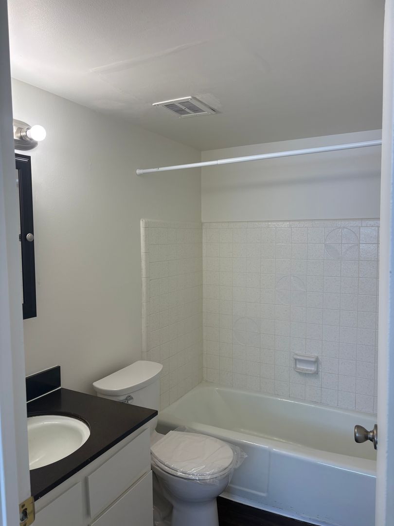 Victoria Canyon Apartments 8 of 12