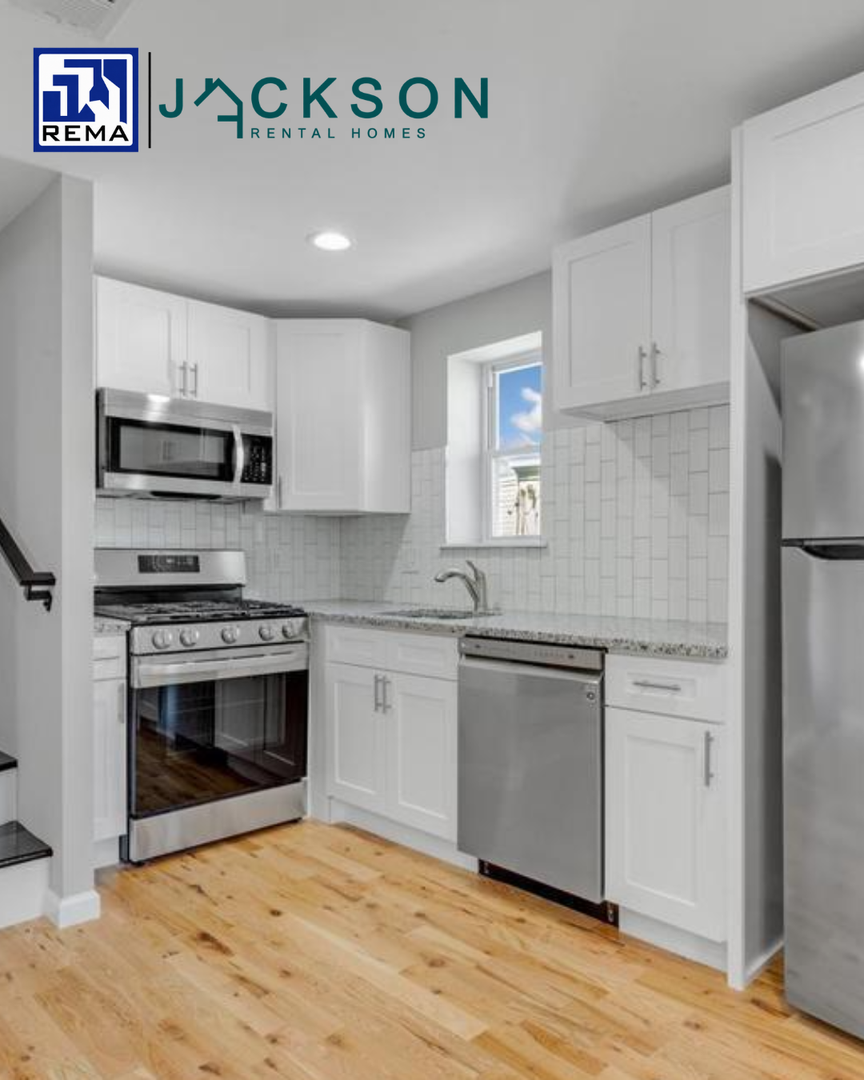 Philadelphia Apartment: 410 Diamond St.