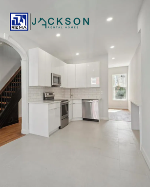 4 Bedroom House – 647 N 33rd St,, Philadelphia, PA 19104