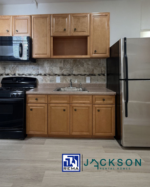 2 Bedroom Apartment – 2810 W Oxford St, - Unit 1, Philadelphia, PA 19121