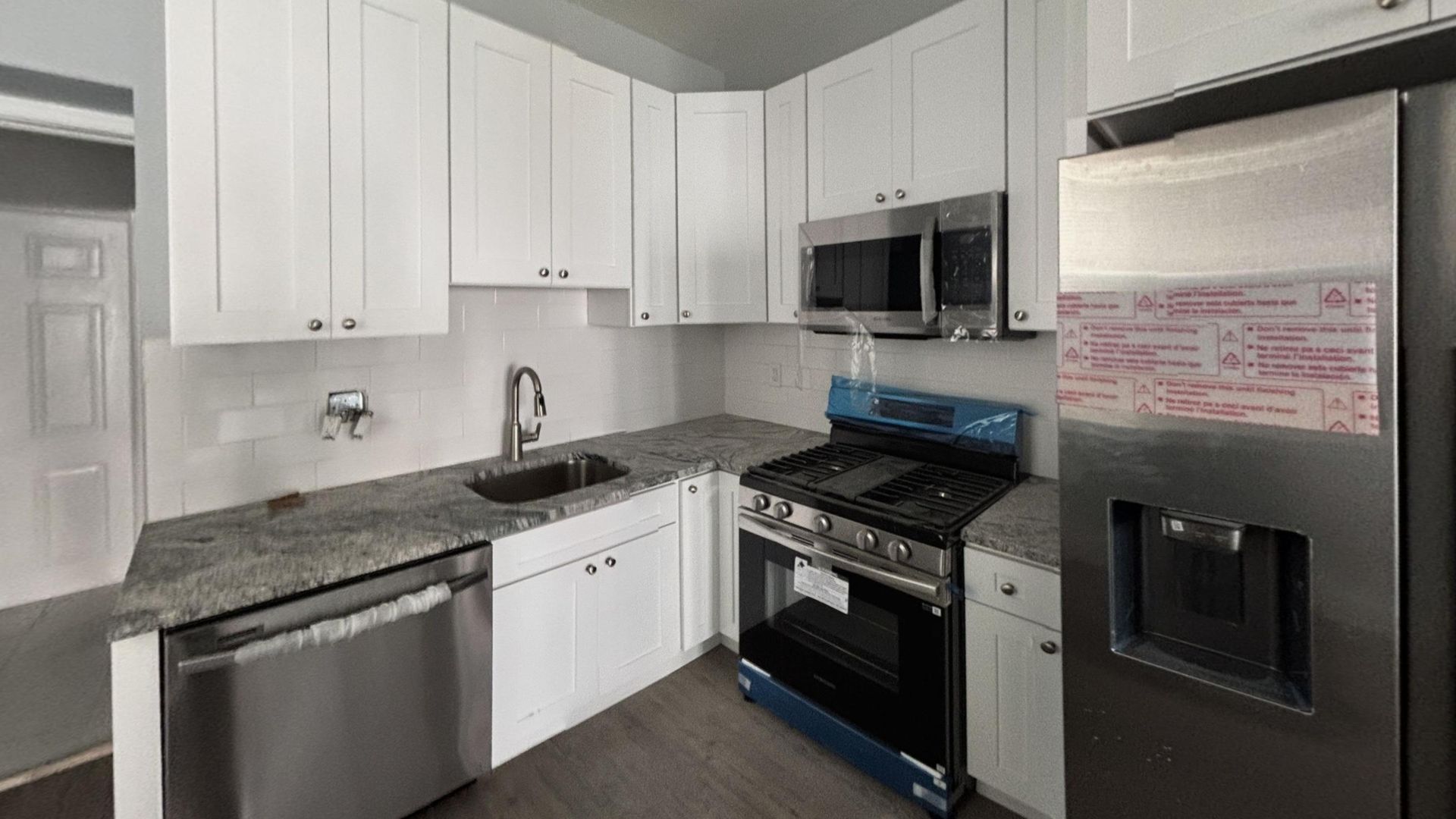 Philadelphia House: 1926 Clarence St.
