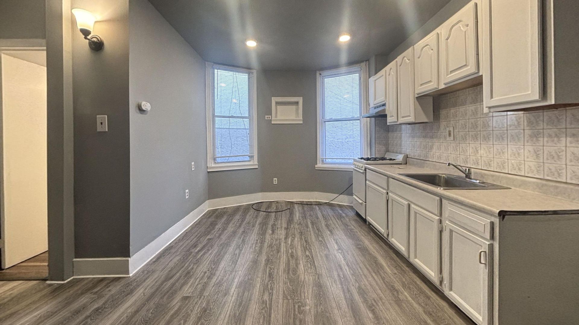 Philadelphia Apartment: 4286 Paul Street