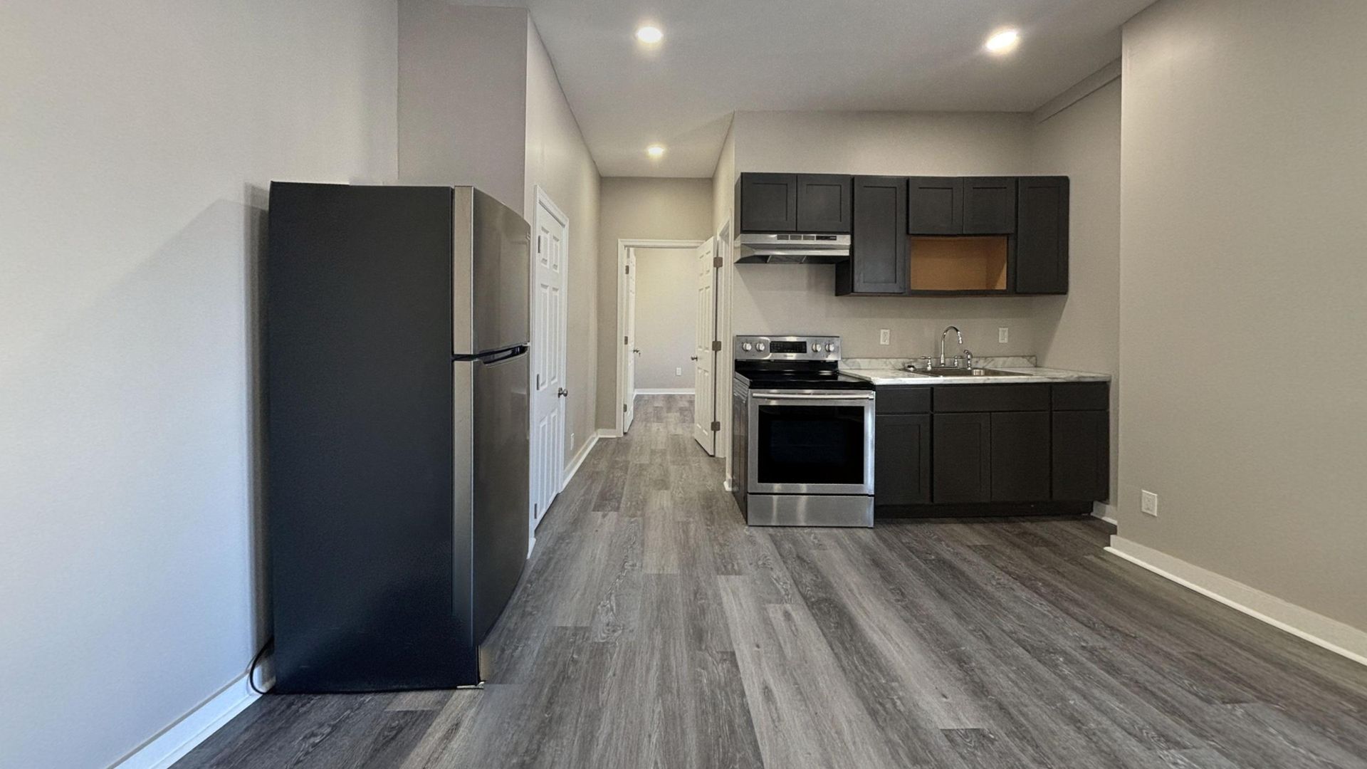 Philadelphia Apartment: 3066 N Bambrey Street