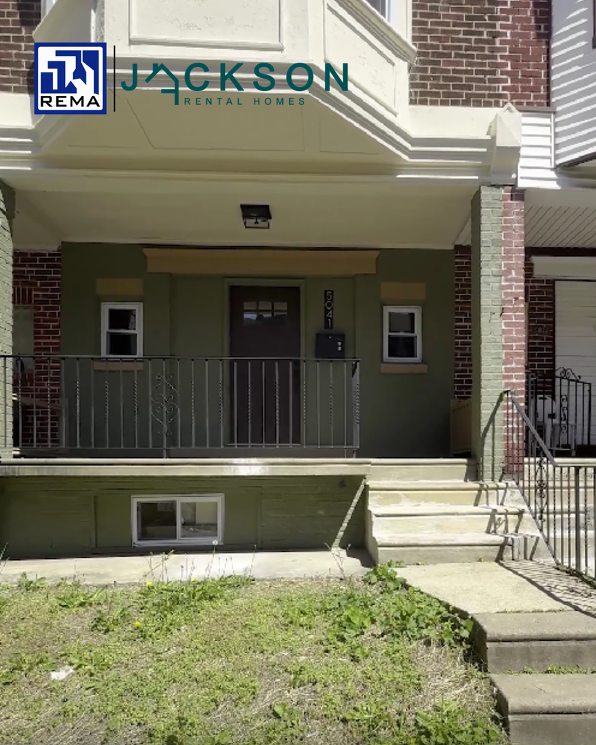 Philadelphia House: 5041 N Franklin St,