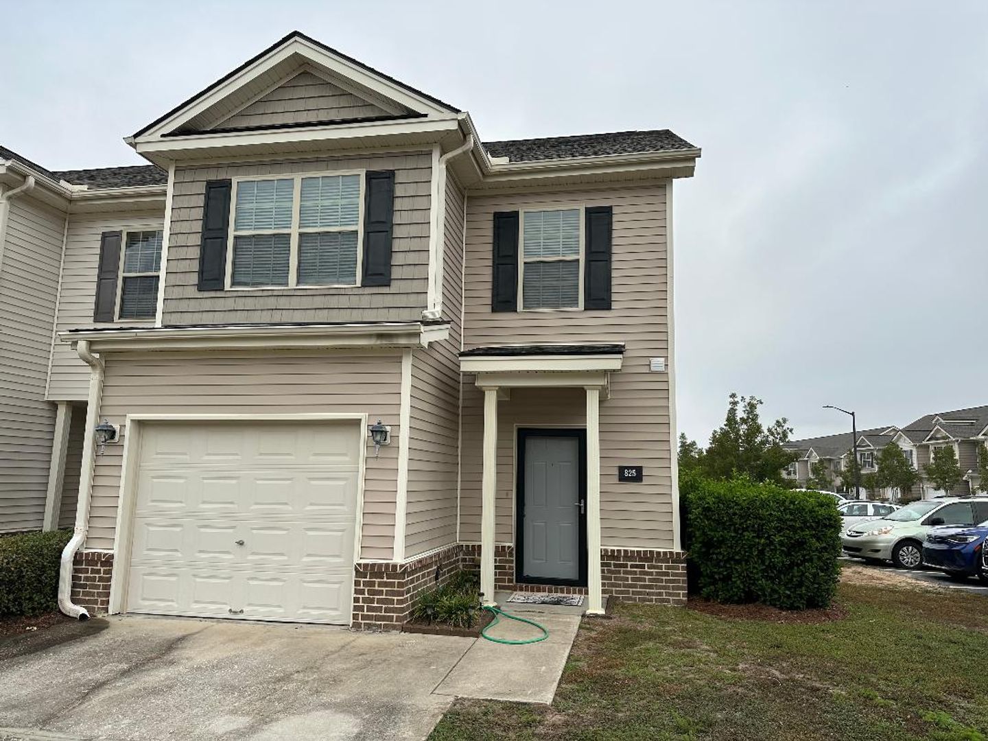 Richmond Hill House: 825 Canyon Oak Loop
