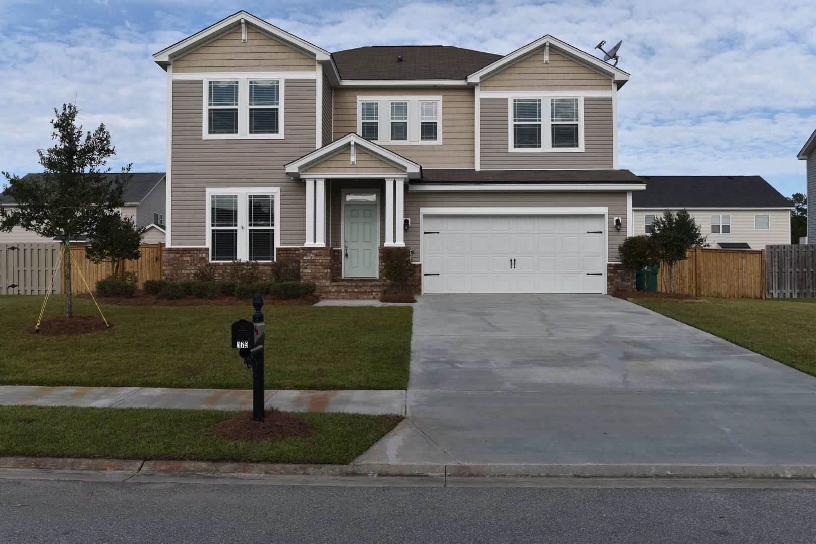 Richmond Hill House: 179 Byron Drive