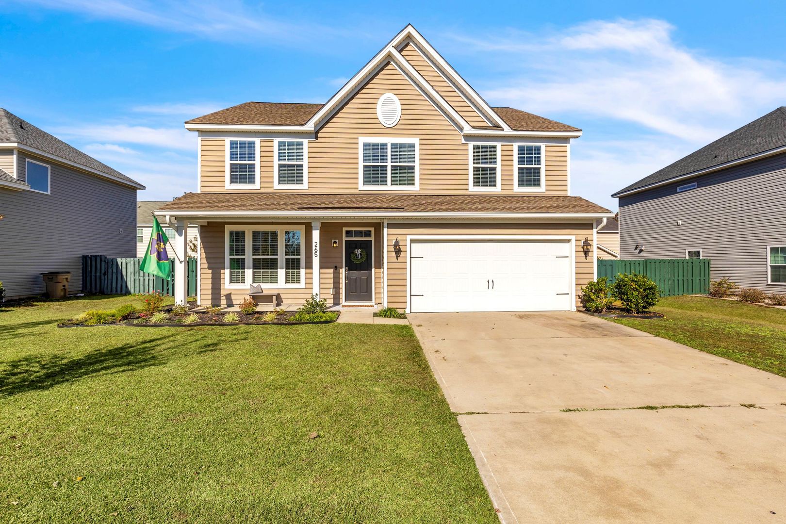 Richmond Hill House: 265 Smoke Rise Rd.