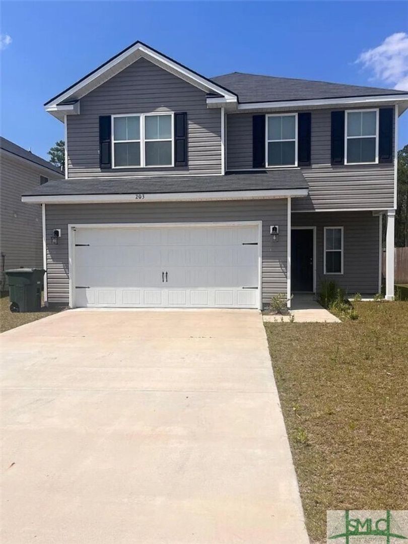 Hinesville House: 203 Gambrell Rd.