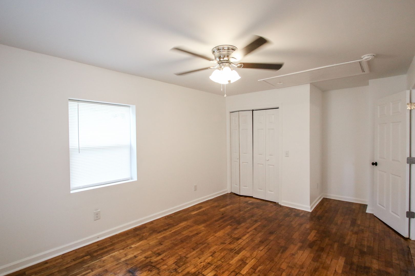 Savannah Apartment: 1904 E 51St St Unit C