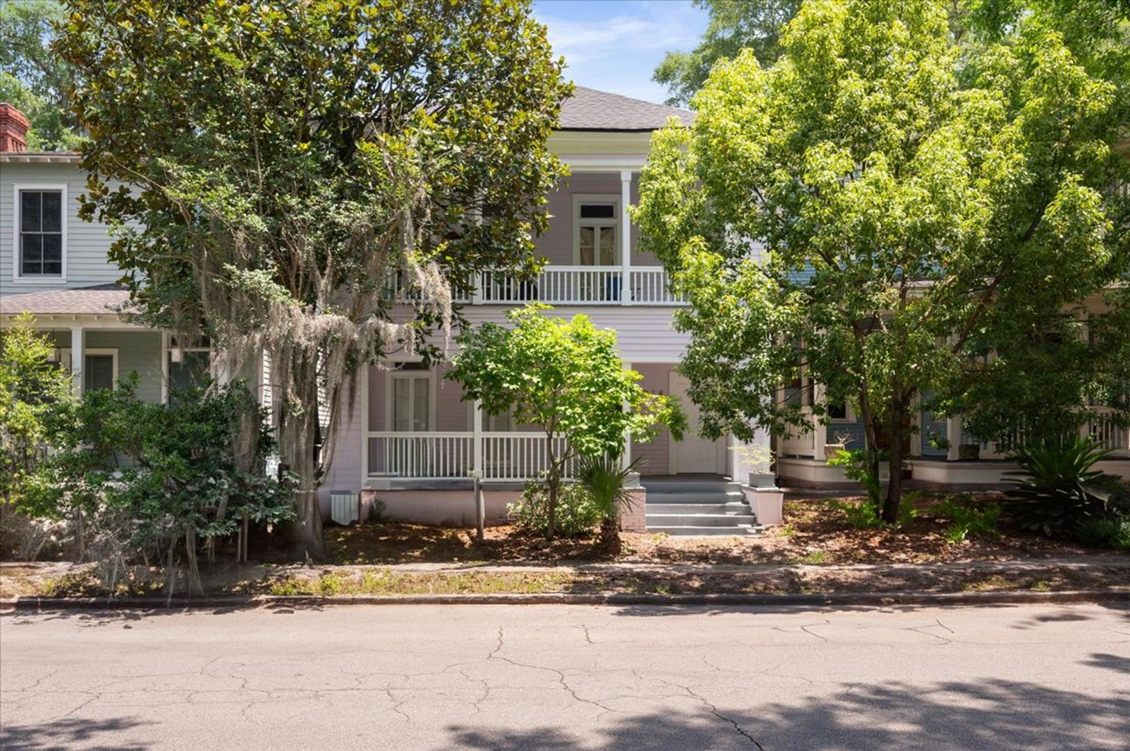 Savannah House: 1914 Barnard St. Unit B