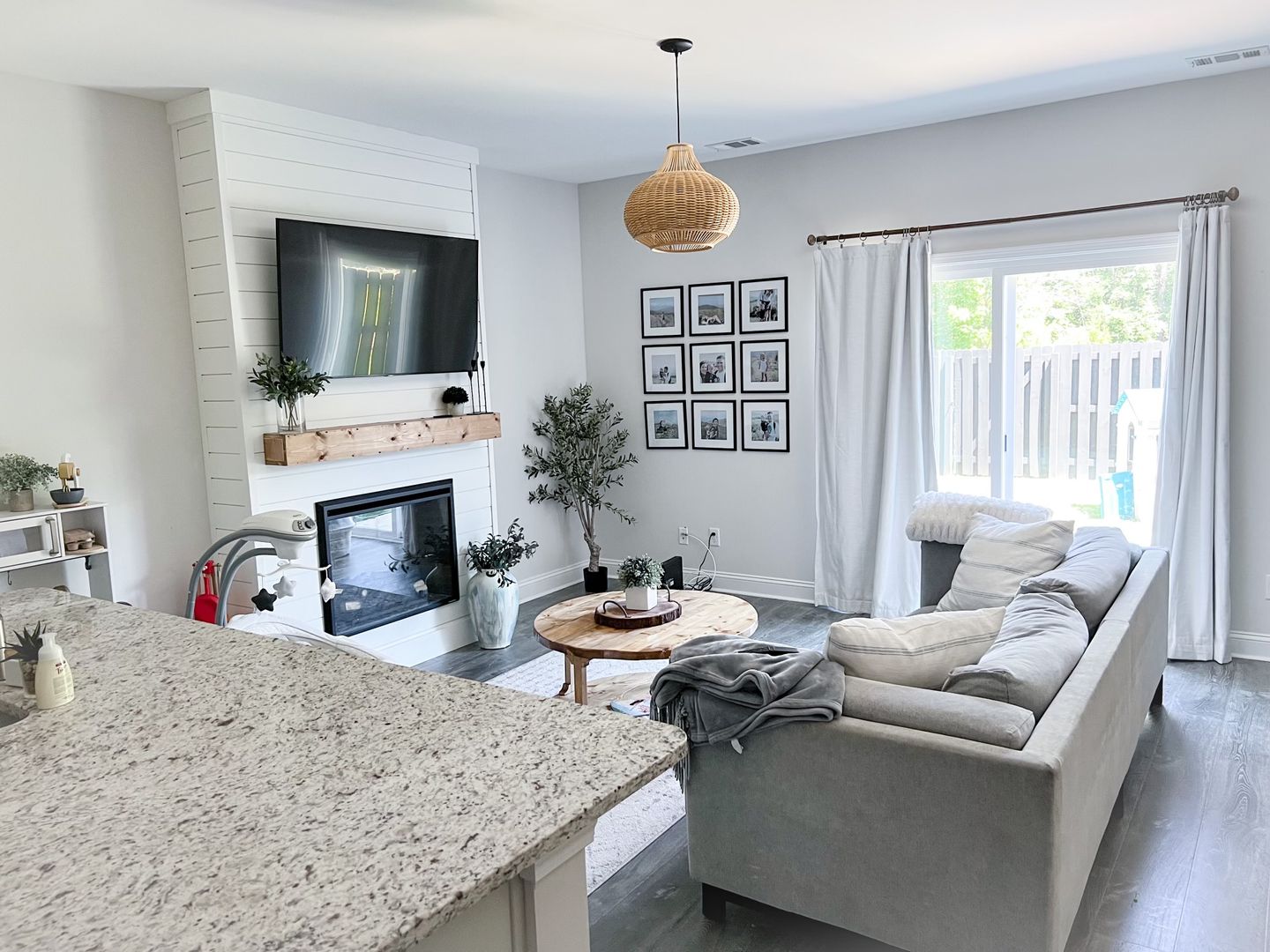 Richmond Hill Townhome: 194 Ainsdale Drive
