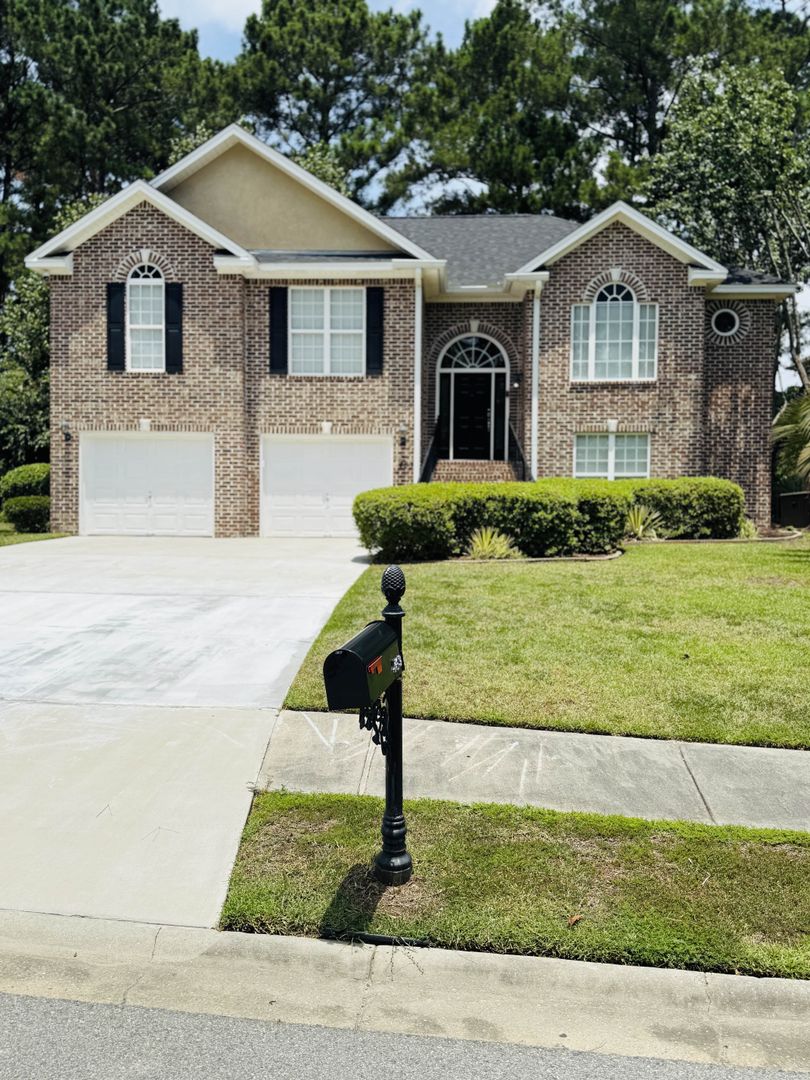 Pooler House: 463 Copper Creek Circle