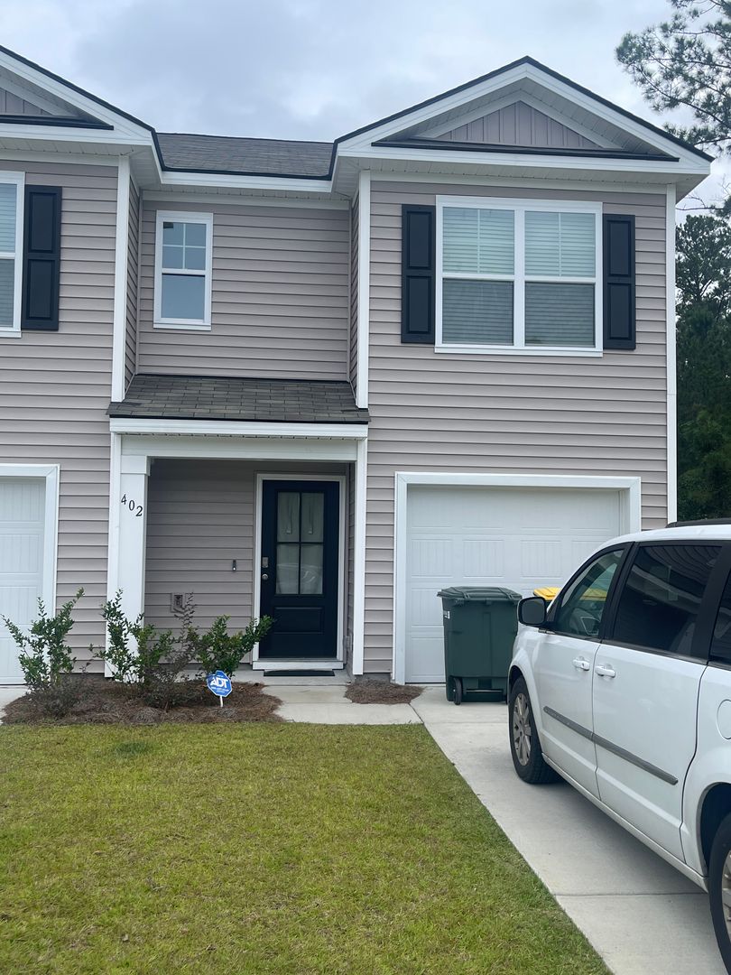 Bloomingdale House: 402 Salvia Rd.