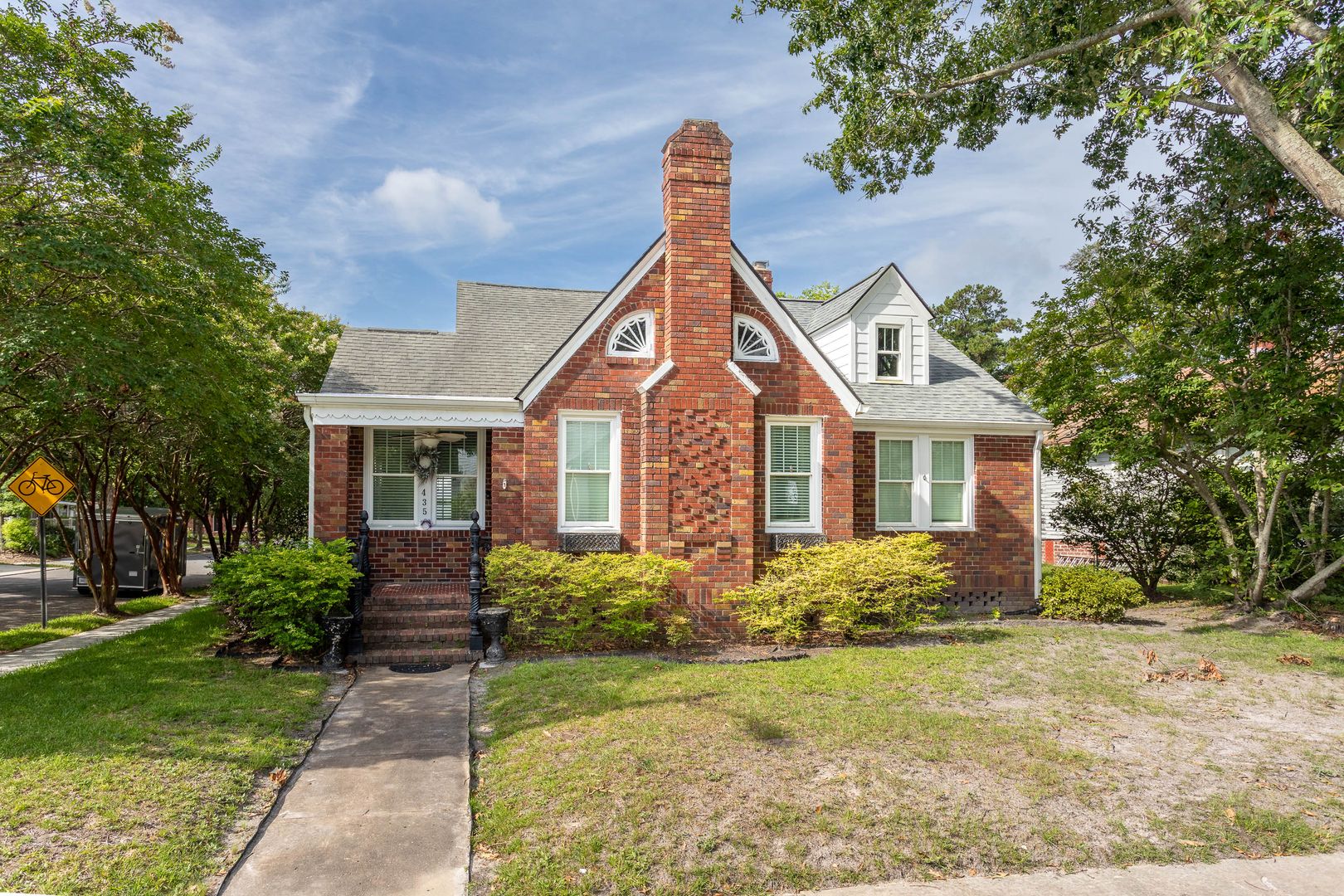 Savannah House: 435 E 51st. St.