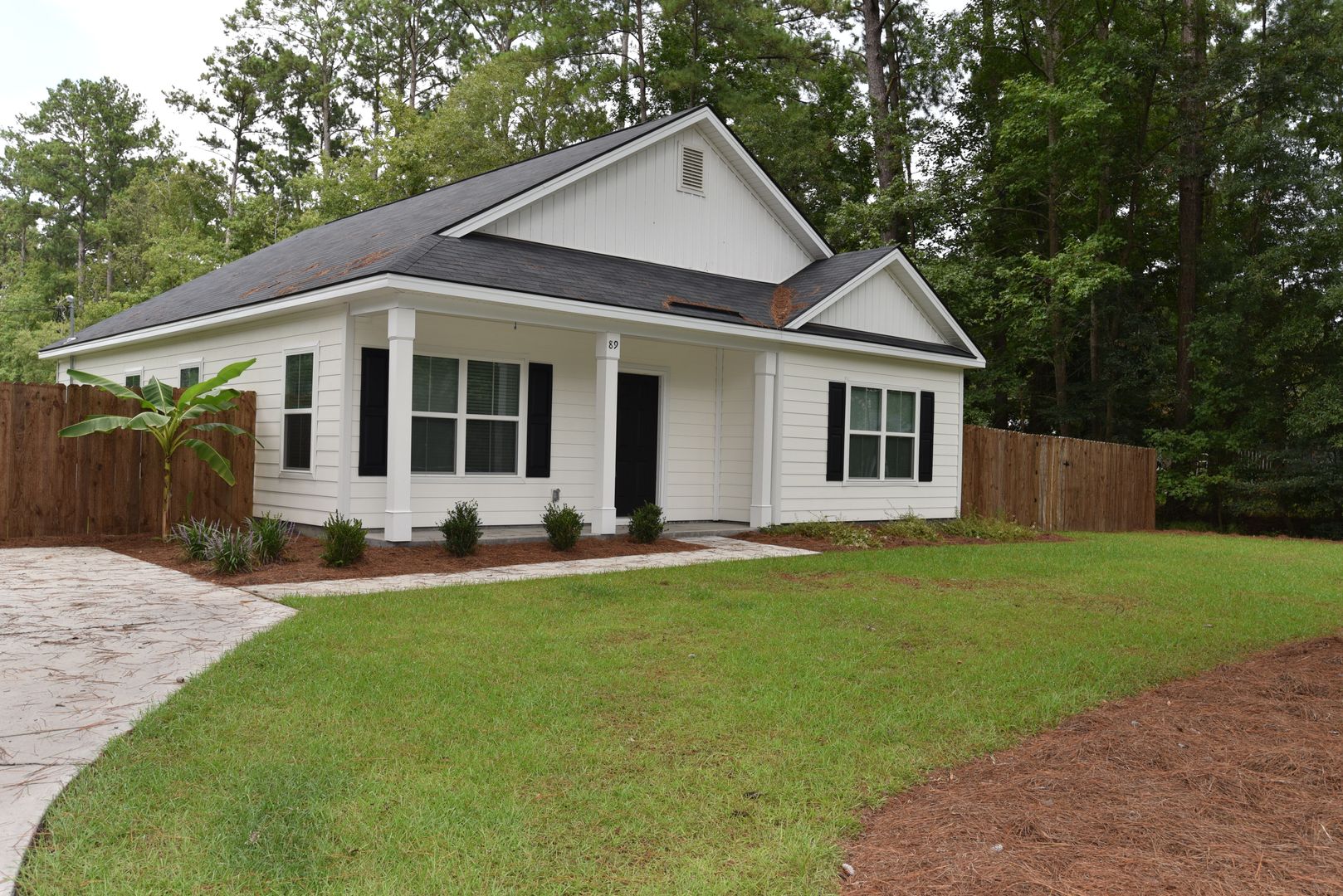 Richmond Hill House: 89 1st. St.