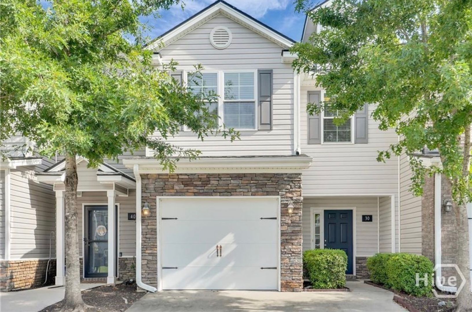 Richmond Hill House: 30 Cantle Drive