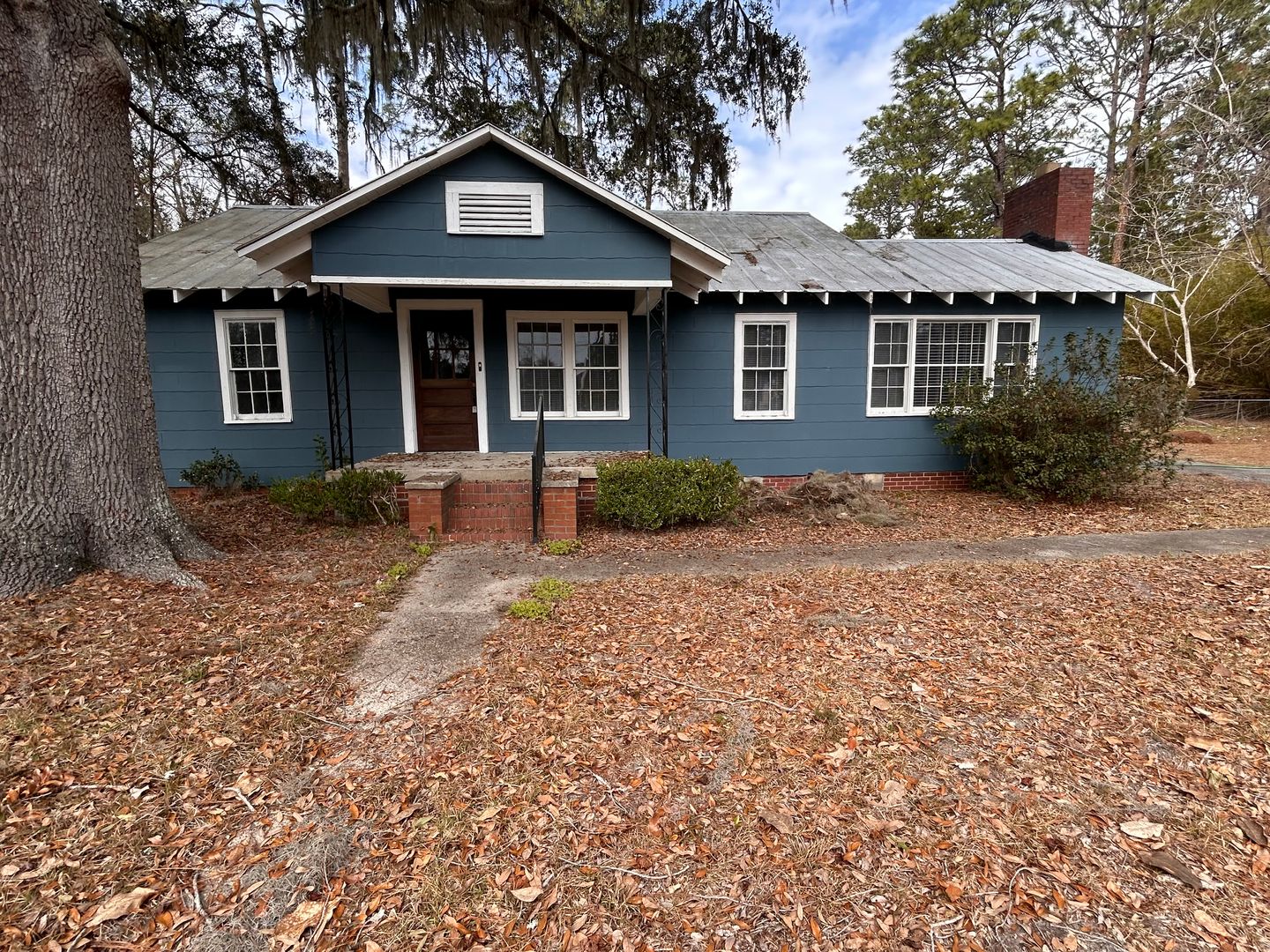 HInesville House: 5365 W Oglethorpe Hwy