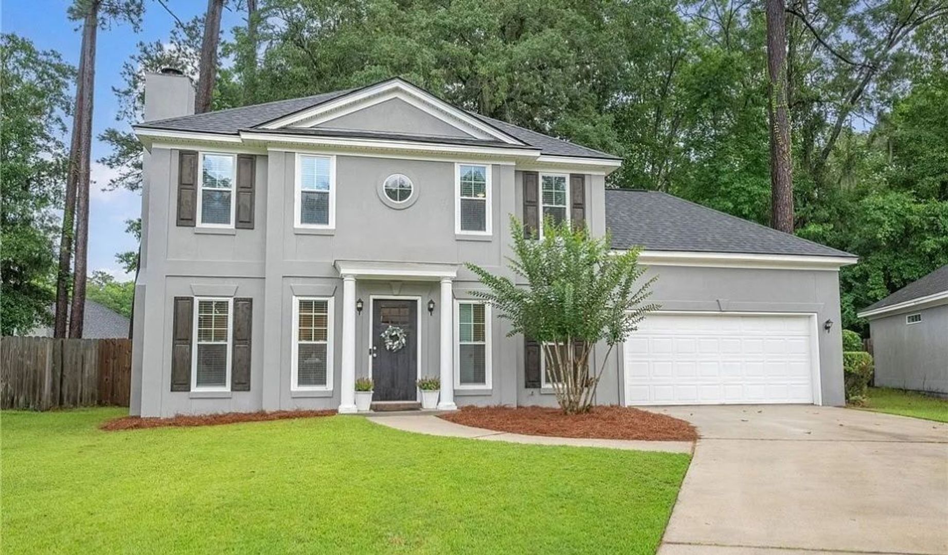 Savannah House: 112 Saint Ives Way